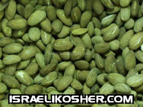 Dry roasted almonds